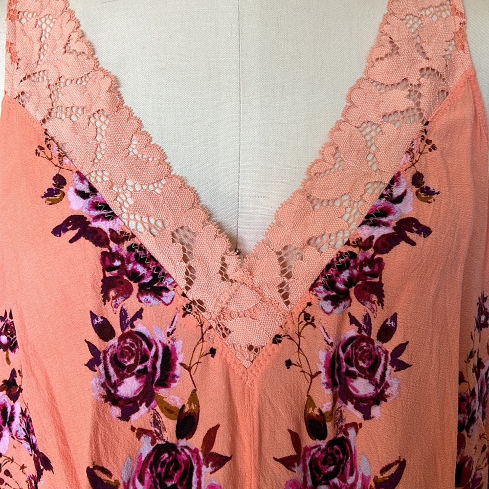 Free People Tank - Picture 2 of 5